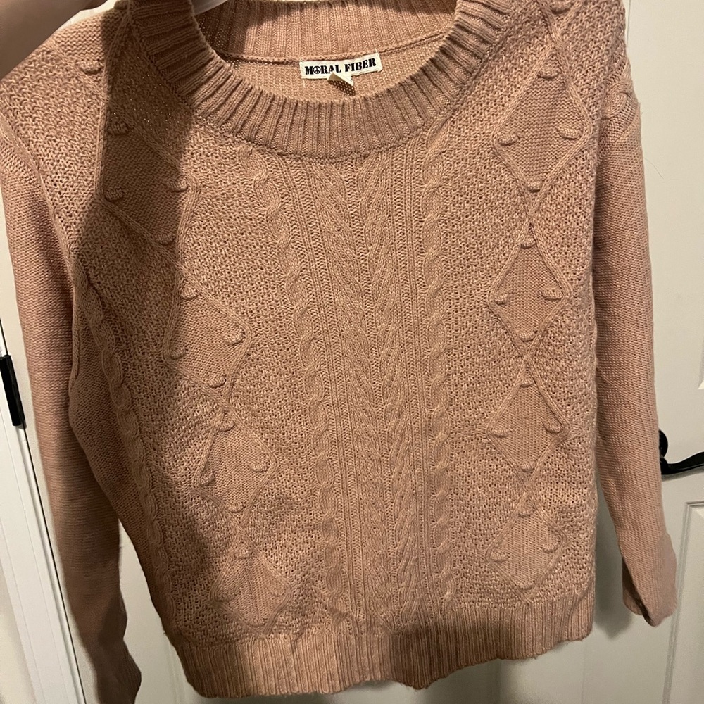 Moral Fiber Women's Beige Cable Knit Sweater
